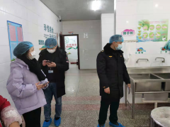 <b>以校园周边小卖部、餐饮店、饮品店等为沉点单</b>